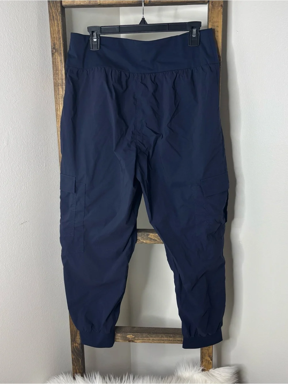 Anatomie Dark Navy Cargo Joggers Size L